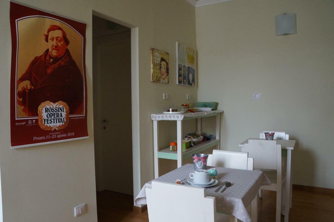 Il Vicolo 48 Bed & Breakfast Pesaro Exterior photo